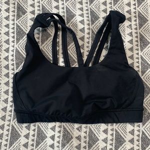 Lululemon sports bra